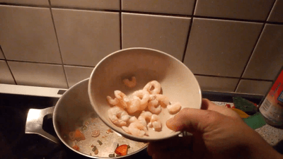 Pakepinti krevetes