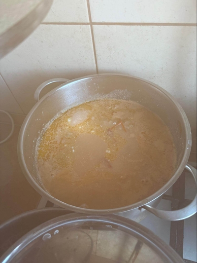 Įdėti ištirpintus miltus